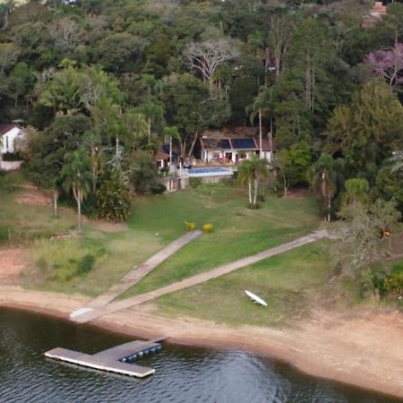 Ibiúna Chacara Em Condominio A Beira Da Represa Para Locacao Familiar מראה חיצוני תמונה