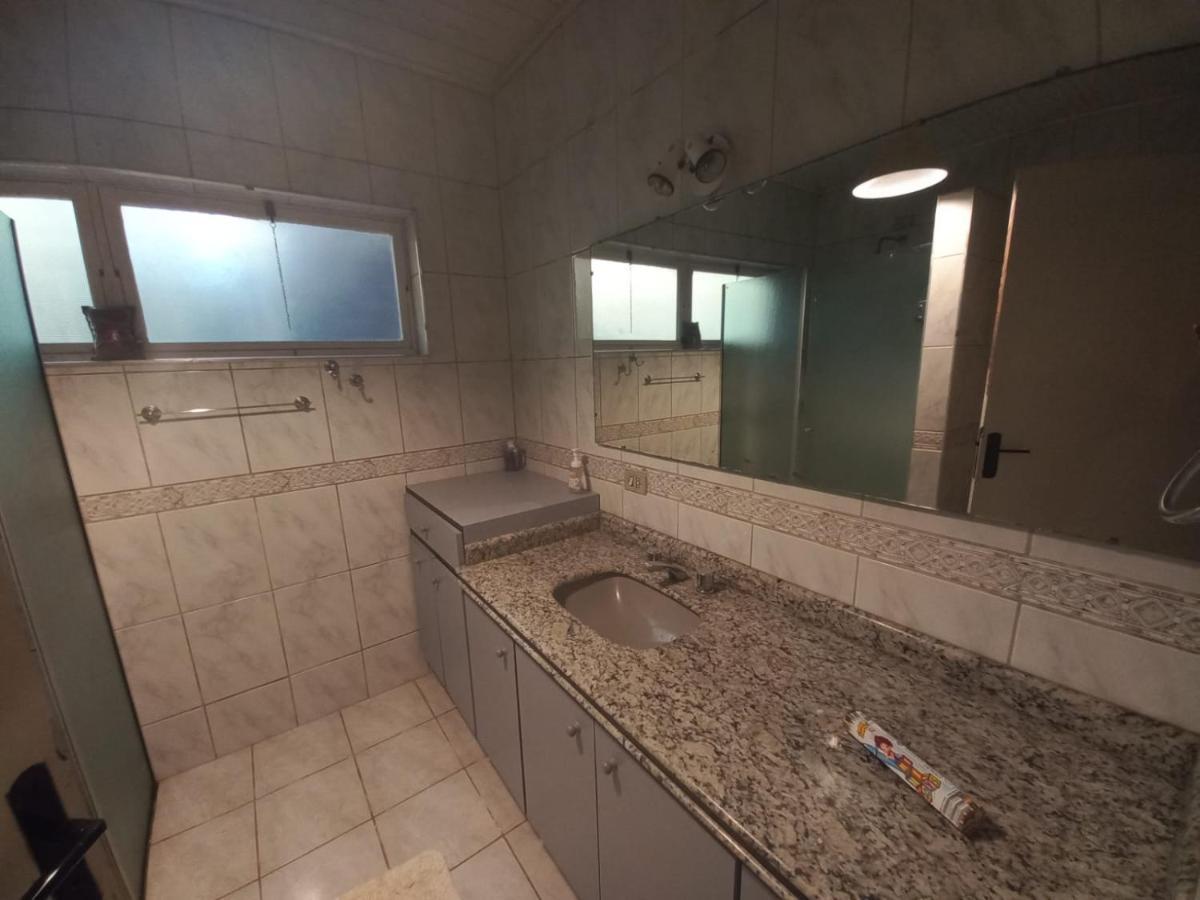 Ibiúna Chacara Em Condominio A Beira Da Represa Para Locacao Familiar מראה חיצוני תמונה